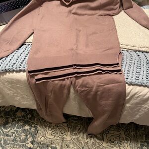 Cozy Mauve Lounge Set